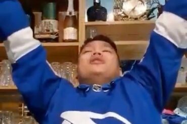 Les fans de @TBLightning fêteront-ils ce soir comme après Kevin Shatten ...