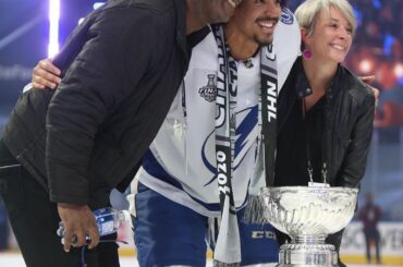 Photo de famille! @ mathyjoz21 #StanleyCup ...