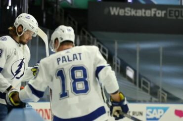 Jeu. Six. Allons. ALLER!!! #Coupe Stanley

: @nbc
: @sportsnet ...