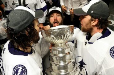 Le travail d'équipe est à l'origine d'un travail de rêves. #Coupe Stanley...