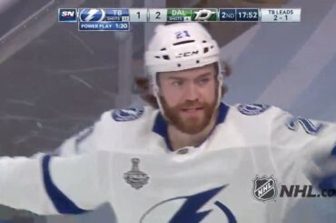 Brayden Point a failli y aller. #Coupe Stanley

: @nhlonnbcsports
: @Sportsn ...
