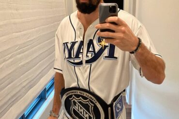 L'INFLUENCEUR EST PRÊT #StanleyCup

(@ akillorn17) ...