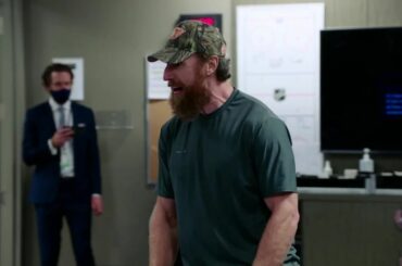 Braydon Coburn avec l'appel de départ LE PLUS INTENSE que vous verrez. #StanleyC ...