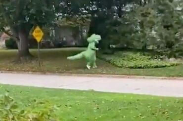 Le pays avant Matt Martin

(@sydneyemartin) #HockeyHalloween ...