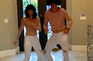 Patrick Marleau ou @jimmyfallon? Vous êtes le juge. #HockeyHalloween

(TW / c_ma ...