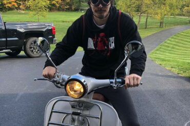 Le Mo arrive bien, Stephen Johns. #HockeyFightsCancer

(: @ s_johns28) ...