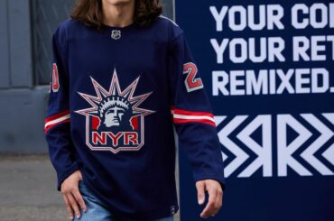 Lady Liberty est de retour pour les @nyrangers

Achetez #ReverseRetro by adidas maintenant Adi ...