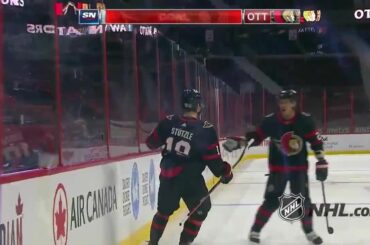 Bienvenue dans la Ligue et félicitations pour le premier d'une longue série, @ timstuetzle8!

: @spor ...