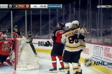 @davidpastrnak apportant la chaleur 12 secondes dans le jeu.  : @nhlonnbcsports # ...