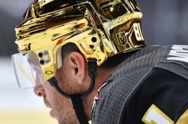 Nous adorons GOOOOLLDDDD.  (@vegasgoldenknights) ...