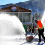 Le week-end ne peut pas venir assez tôt!  #NHLOutdoors au lac Tahoe les 20 et 21 février ...