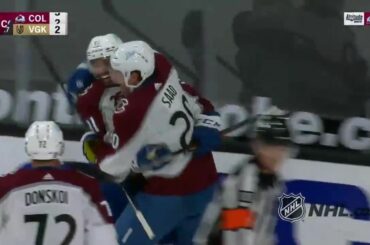 À moins d'une minute de la fin, Nazem Kadri (@ 43kadri) marque le GWG pour le @col ...