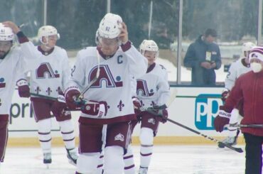 Les garçons se préparent pour le grand jour et on dirait qu'ils adorent ça ...