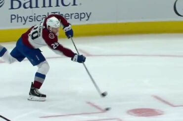 Nuances d'une ancienne star de @coloradoavalanche ... Nathan MacKinnon (@ mackinnon29) i ...