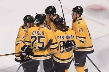 Ouais, @davidpastrnak est appelé ce soir.  #NHLOutdoors: @nhlonnbcsports: @s ...