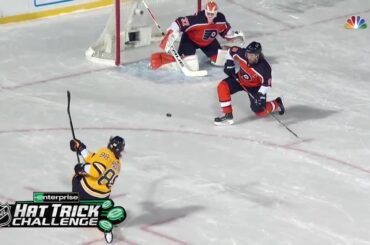 C'est un tour du chapeau @davidpastrnak @enterprise au lac Tahoe.  Remarquable!  #NHLOutd ...