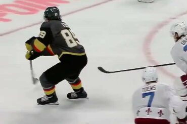 Hors du chemin.  @ alextuch89 n'en a rien ce soir ...