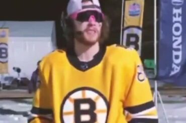 Allez, Pasta, allons faire la fête.  #NHLOutdoors (@NHLonNBCSports) ...