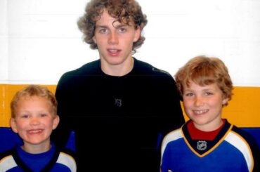These photos of young Matthew & Brady Tkachuk posing with NHL stars are golden.
...