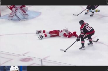 1) Le 400e but de Patrick Kane 2) Sean Couturier termine une belle pièce 3) @zador ...