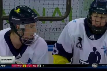 Le son de @hilaryknight a été micro pendant le match @pwhpa d'hier.  (@NHLNetw ...