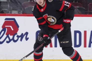 Six matchs consécutifs avec un but pour @ drakebatherson9!  Ce gamin est en feu ...