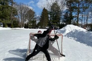 Nous verrons votre Michigan et vous éleverons ceci ... #NHLFanSkills (@alwayshockey) ...