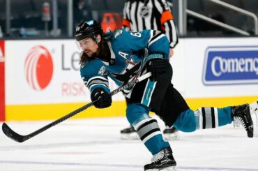 Câblé par @ erikkarlsson65!  Oh et les @sanjosesharks en ont ajouté un autre pour FIVE strai ...