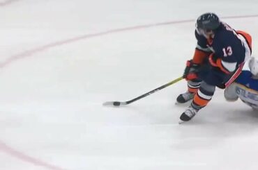 VOUS DEVEZ BLOQUER, MAT BARZAL (@ barzal97)!? ...