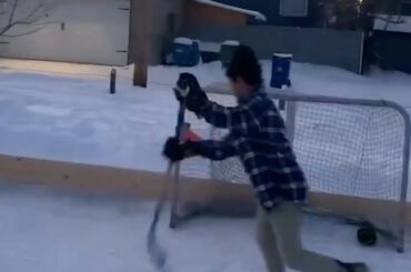Showtime sur l'ODR #NHLFanSkills (@ owen.folstrom) ...