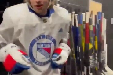 Le Breadman arrive.  (@nyrangers) ...