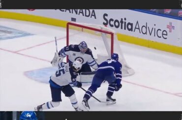 1) Le vainqueur OT de @austonmatthews 2) @ bmarch63 installe Patrice Bergeron 3) @kasper ...