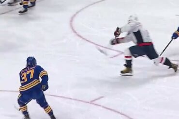Alex Ovechkin égalise Phil Esposito pour la SIXIÈME sur la liste des buts de tous les temps avec 716 ...