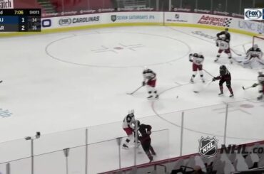 Nous commençons à penser que Joonas Korpisalo n'est pas humain ......