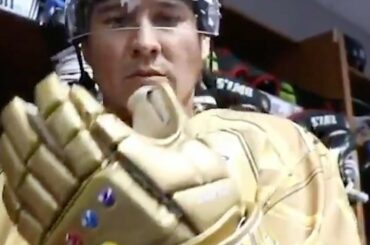 Ces gants sont ... inévitables.  (@jaxicemen) ...
