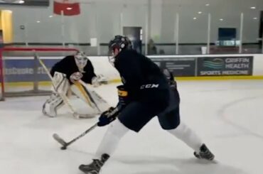 PAS SI RAPIDE #NHLFanSkills (@ max.stefanakos_1) ...