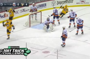 Bryan Rust le ressentait ce soir.  Trois buts pour le tour du chapeau! ...
