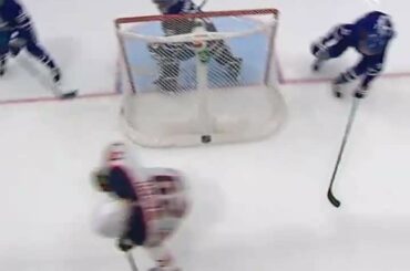 BONNE, quelle passe de Léon Draisaitl (@ drat_29).  : @sportsnet: ...