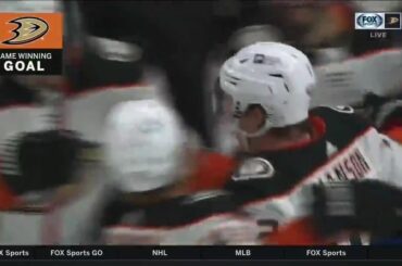 Donnez un à Anthony Stolarz alors qu'il installe magnifiquement @ joshmanson42 dans OT! ...