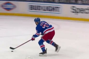 Objectif: Celly: Filip Chytil (@ chytil_12) a tout couvert ...
