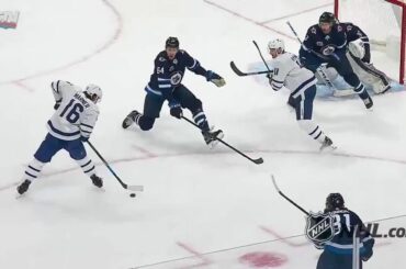 Mitch Marner (@ marner_93) est un simple sorcier.  : @sportsnet #NHLonSN: NHL ...