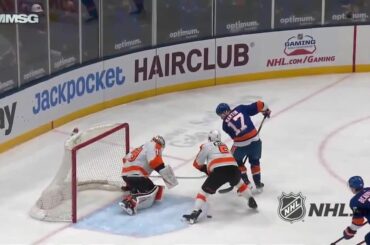 10/10 pour le point de style sur cette passe décisive de Matt Martin (@ mattymarts17).  ...