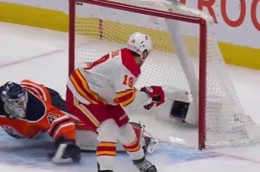 Ff-truqué.  Quel mouvement de @matthew_tkachuk lors de l'échappée ....