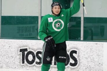 Les banques sont ouvertes, hein Jason Robertson (@ jasonrob19)?  (@DallasStars) ...