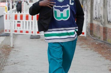 On creuse les fils, Virgil Abloh!  (: @virgilabloh) ...