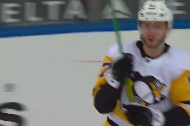 Radim Zohorna avec le pouvoir se déplace très tôt ...