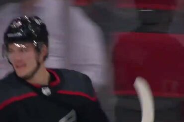 Je ne peux pas battre un bon vieux combo Dougie et Svech ....