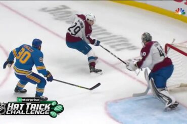 Ryan O'Reilly n'était pas satisfait d'un seul but ... il devait aller chercher le chapeau tr ...
