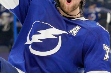 Les @tblightning sont de retour aux Playoffs #StanleyCup!  Prédisez leur publication ...