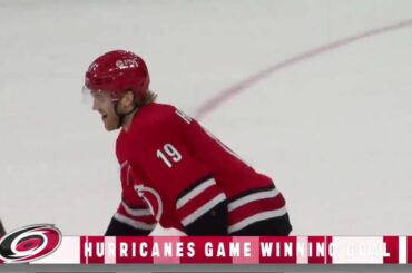 A + Alex Nedeljkovic (@alexned_) passe décisive sur la victoire de Dougie Hamilton (@dougieham) en OT ...
